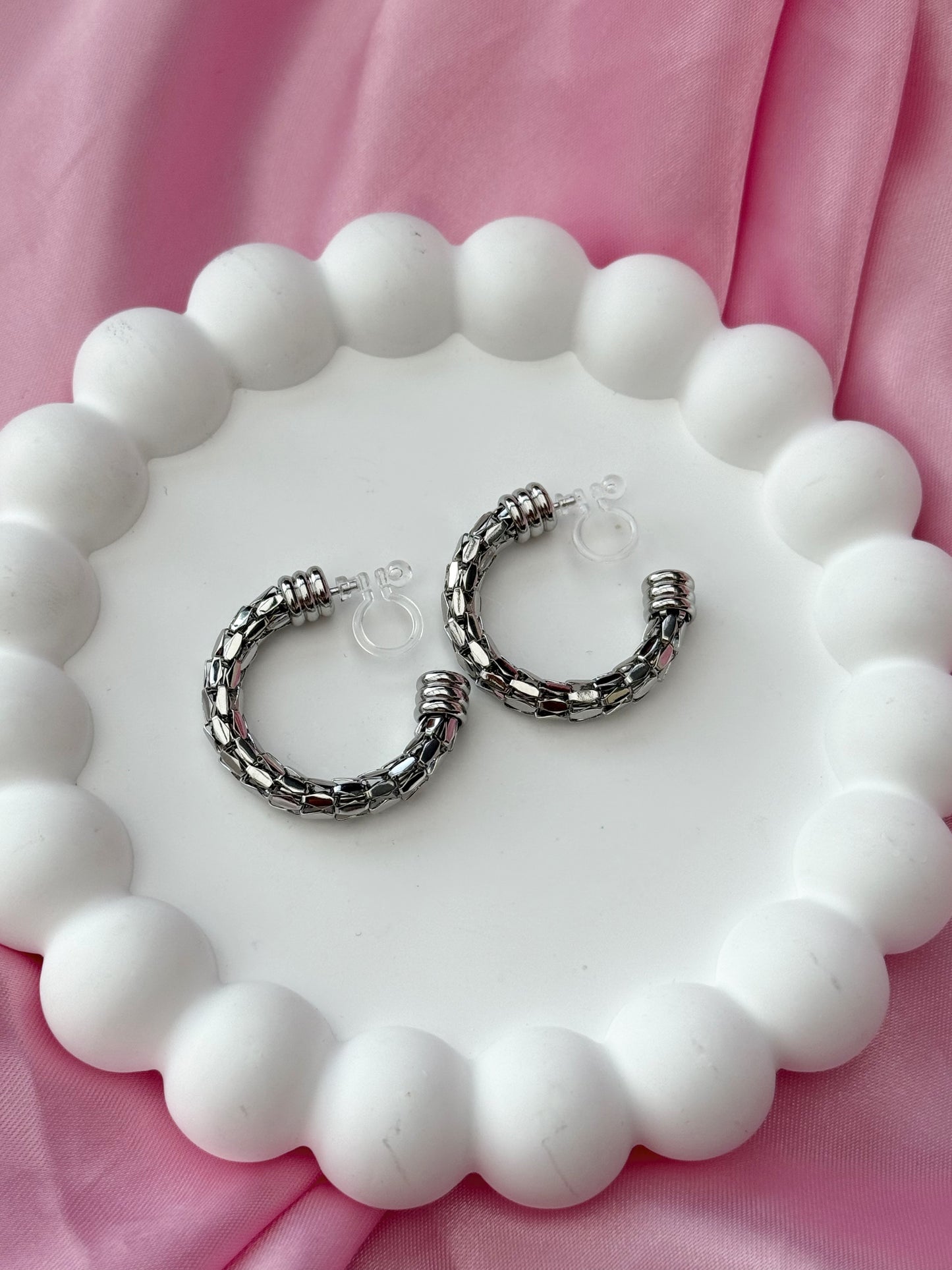 Clip on Earrings - Hint of Glamour - Silver