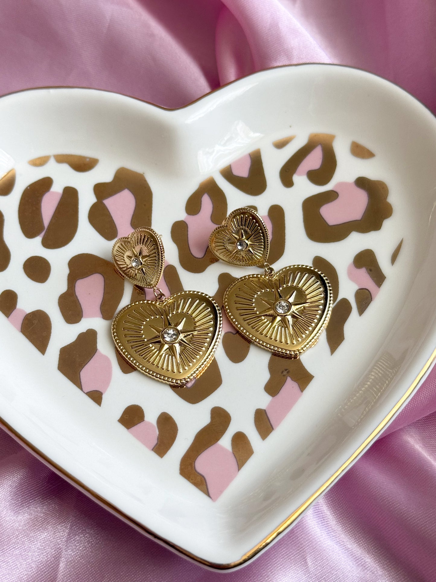 Statement Love