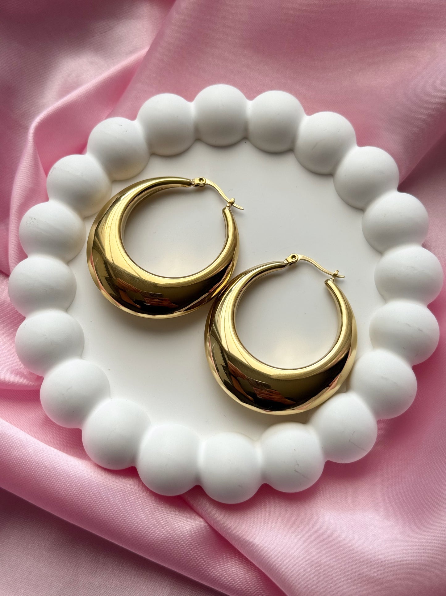 Gleaming Circles - Gold