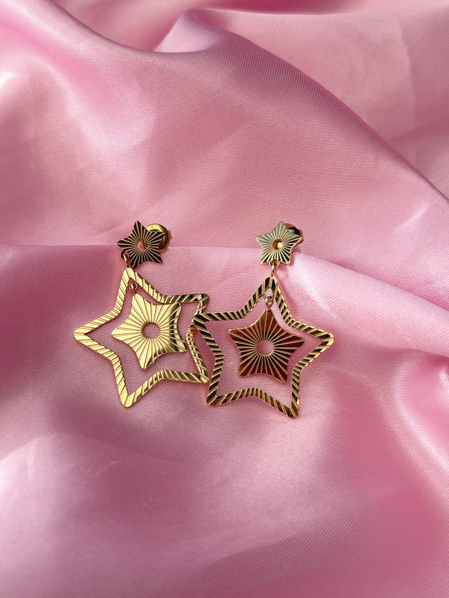Triple Star - Goud