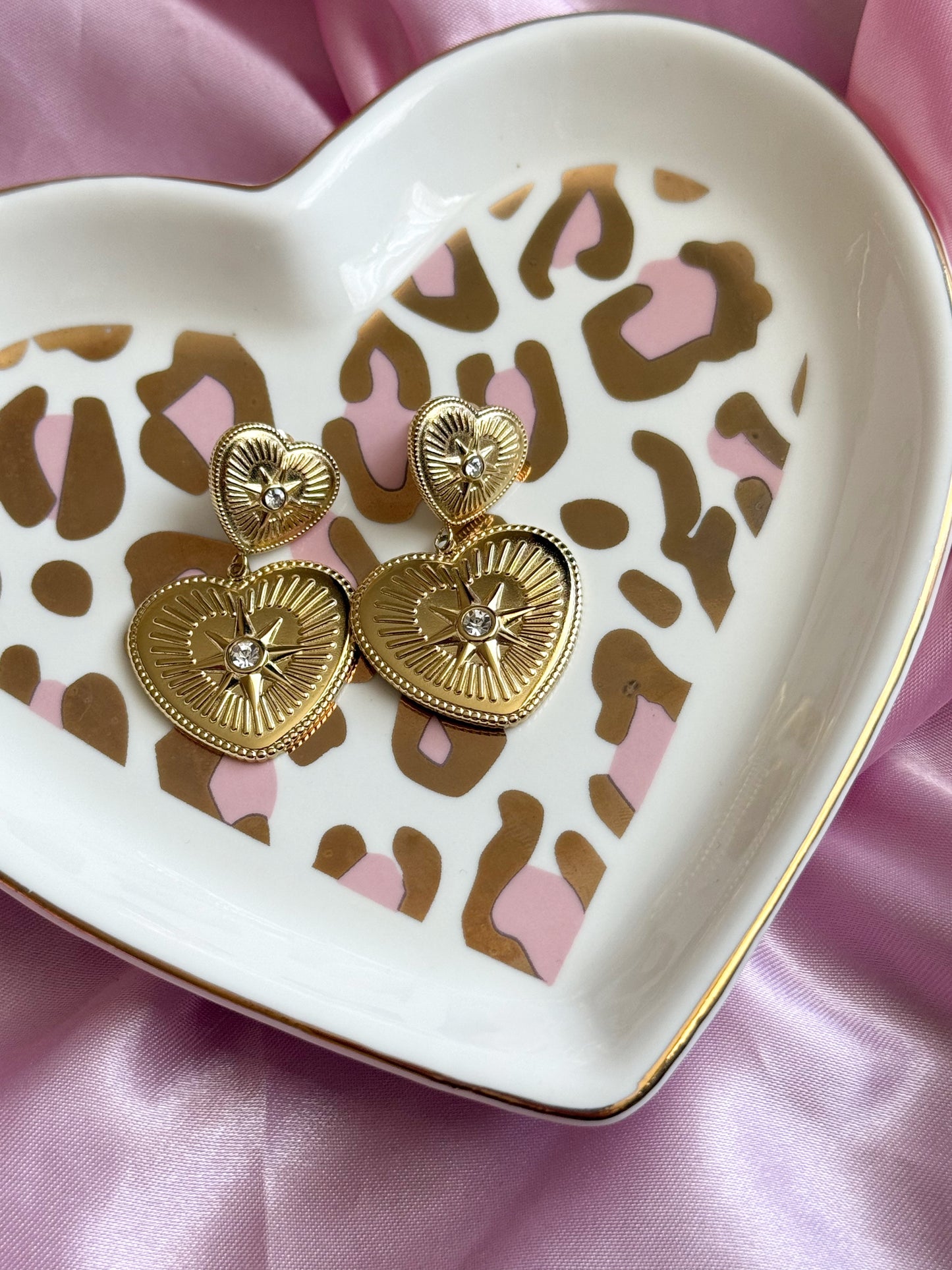 Statement Love