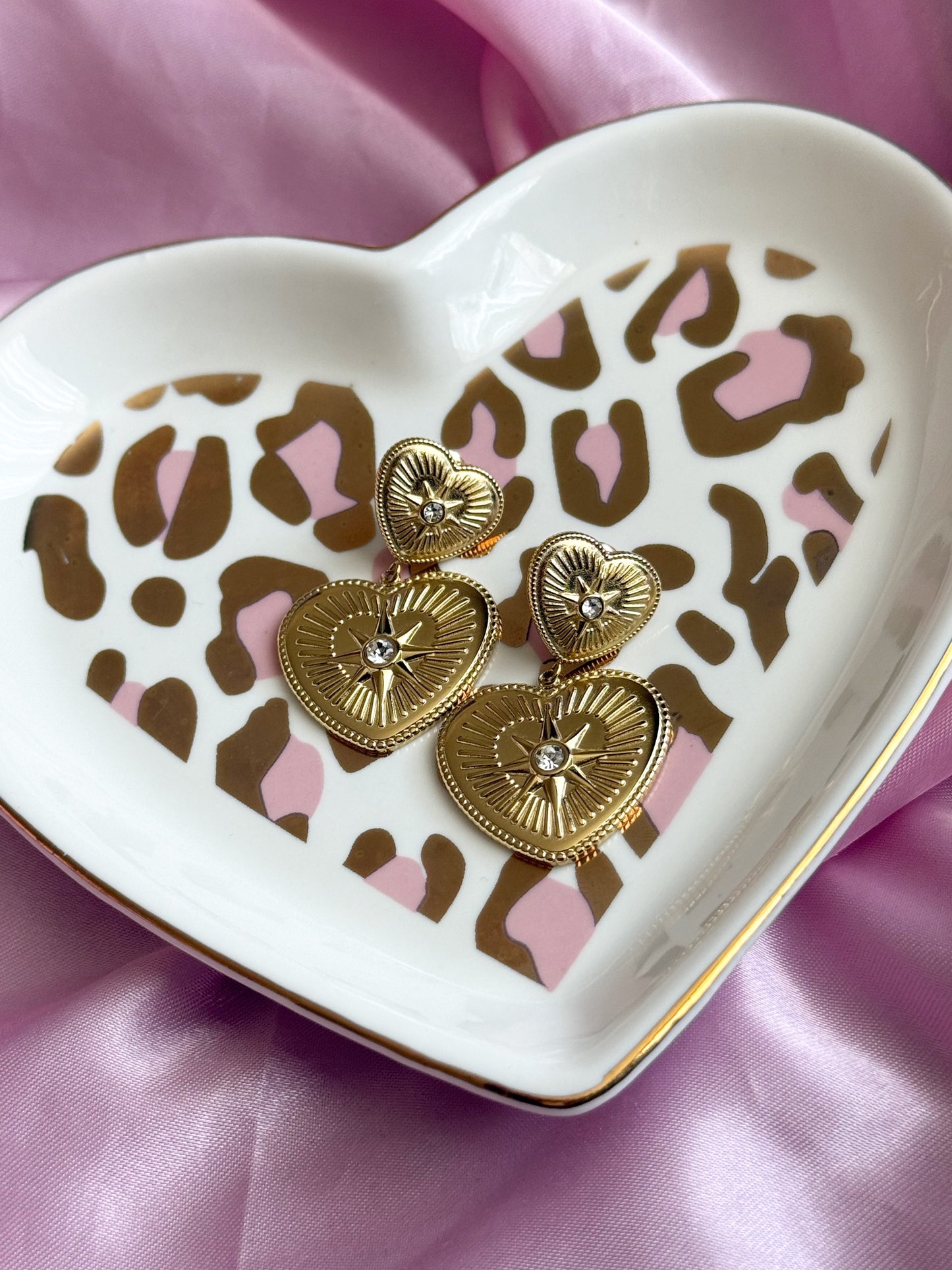 Statement Love