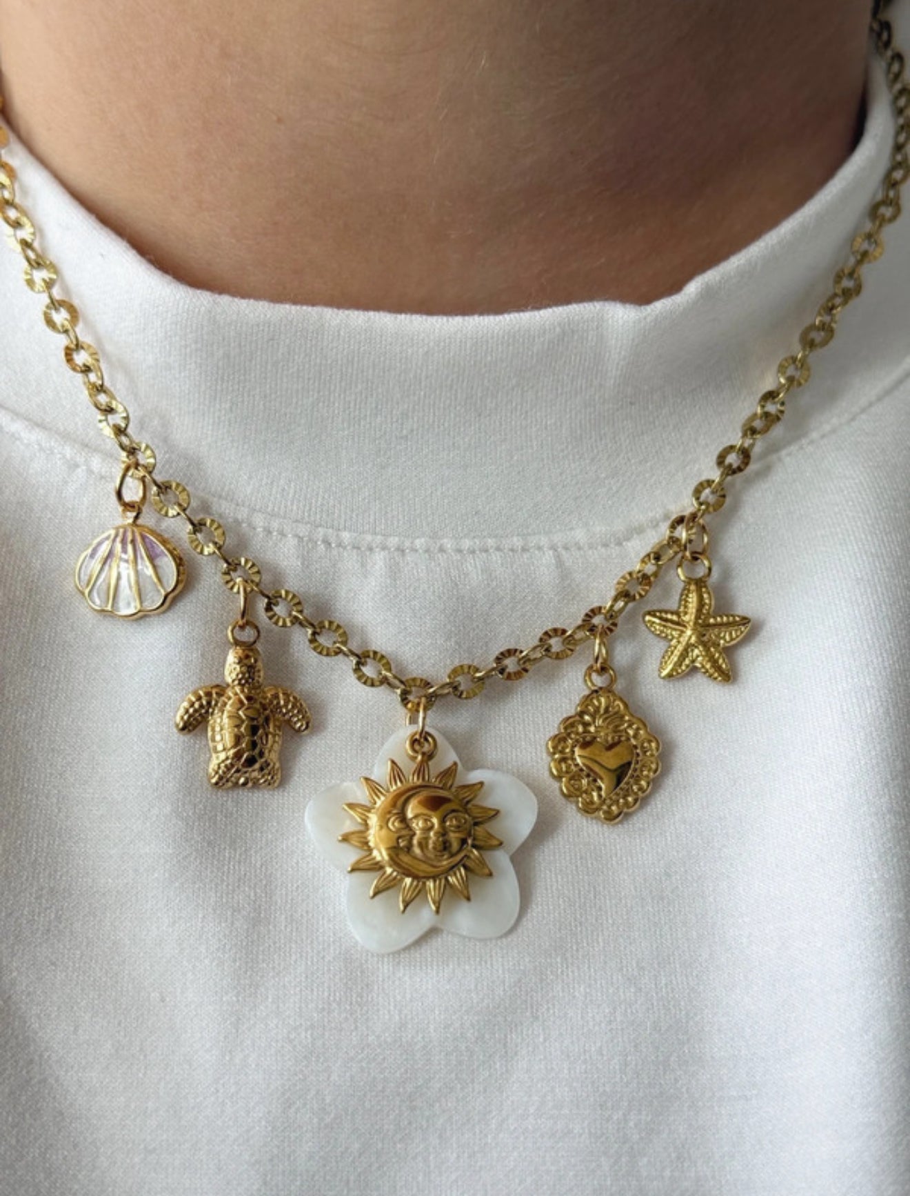Charm Necklace - Sunset flower pink