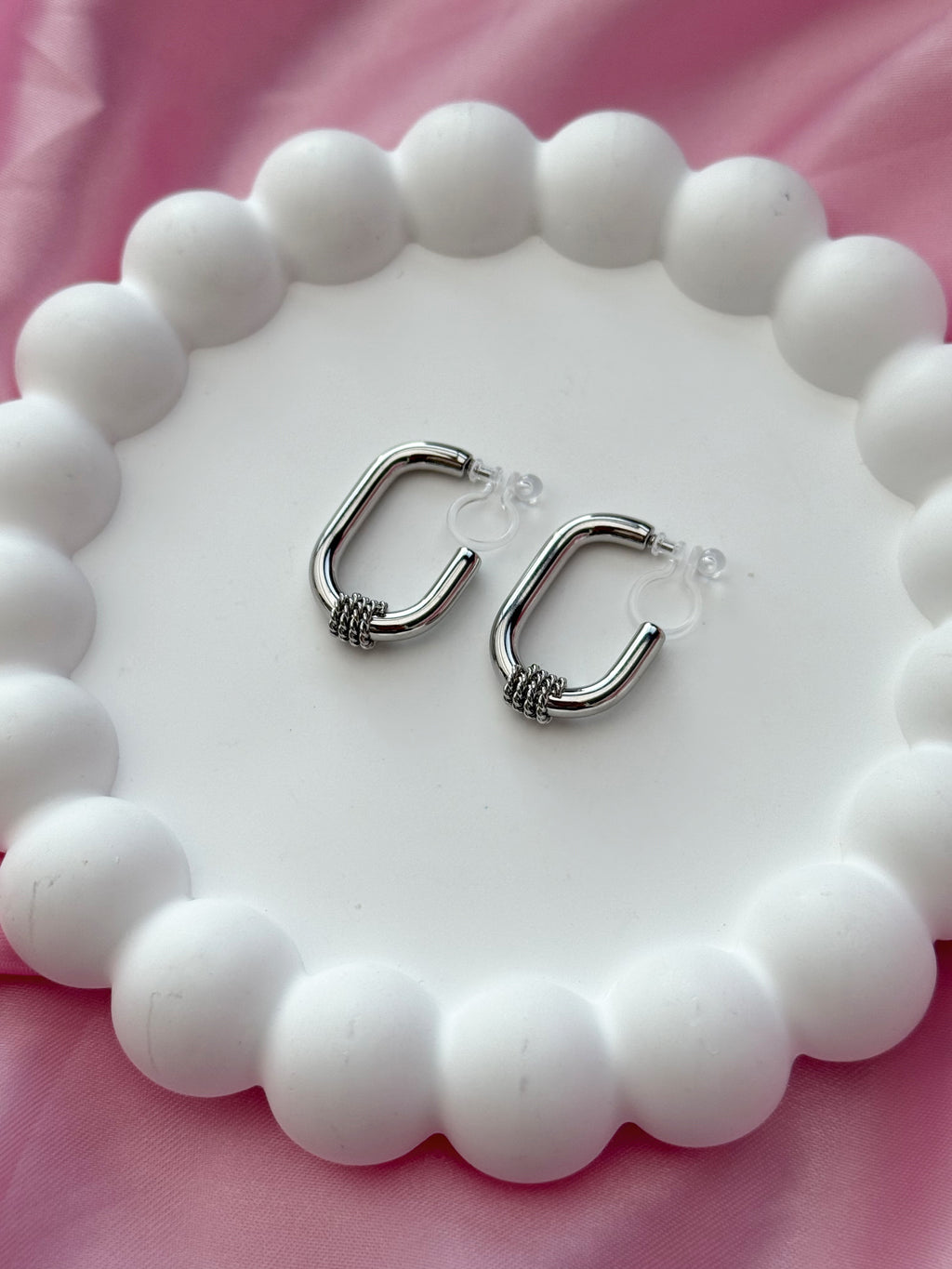 Clip on Earrings - Elegance in Every Detail - Silver
