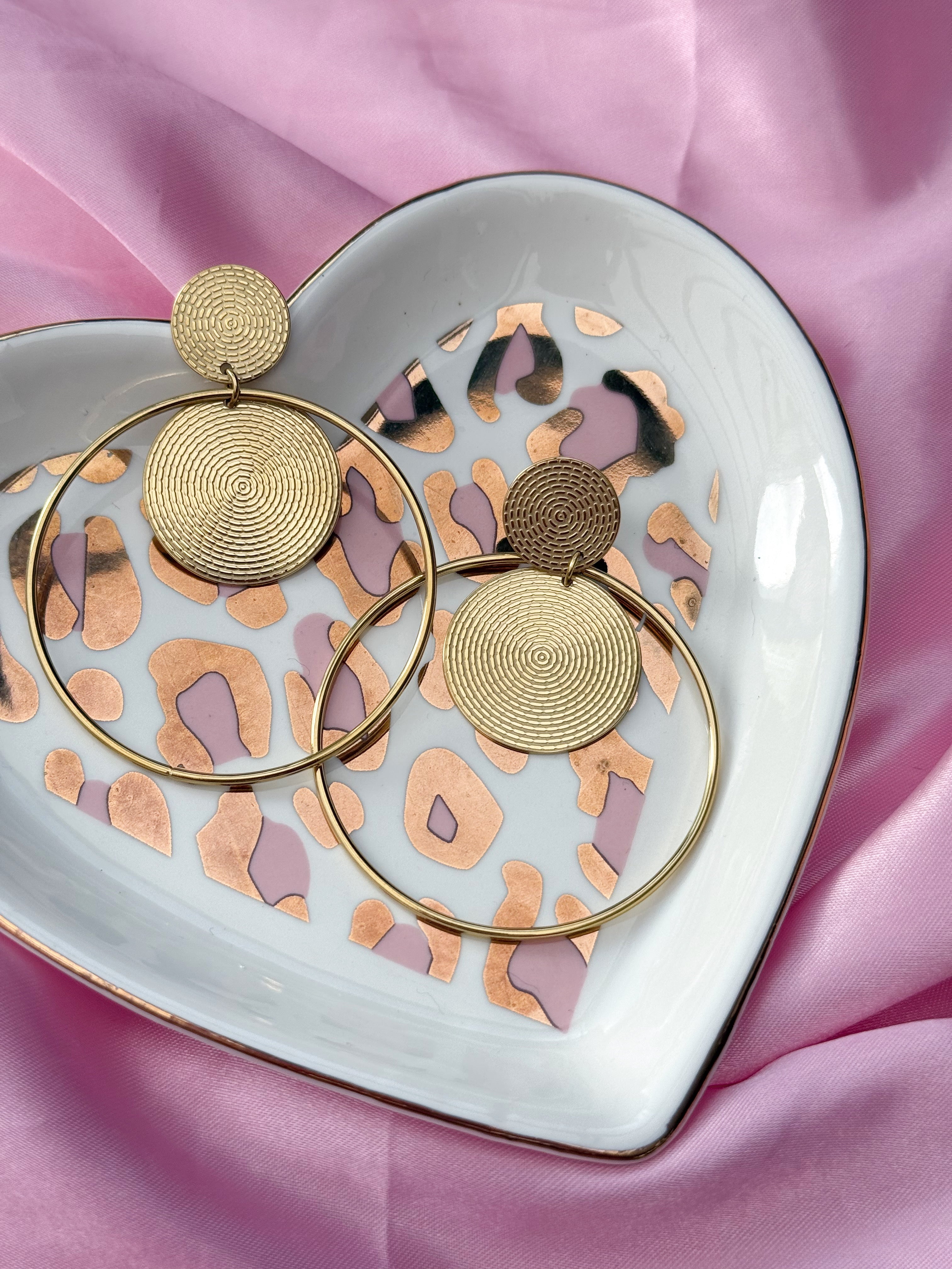 Ananda Hoops