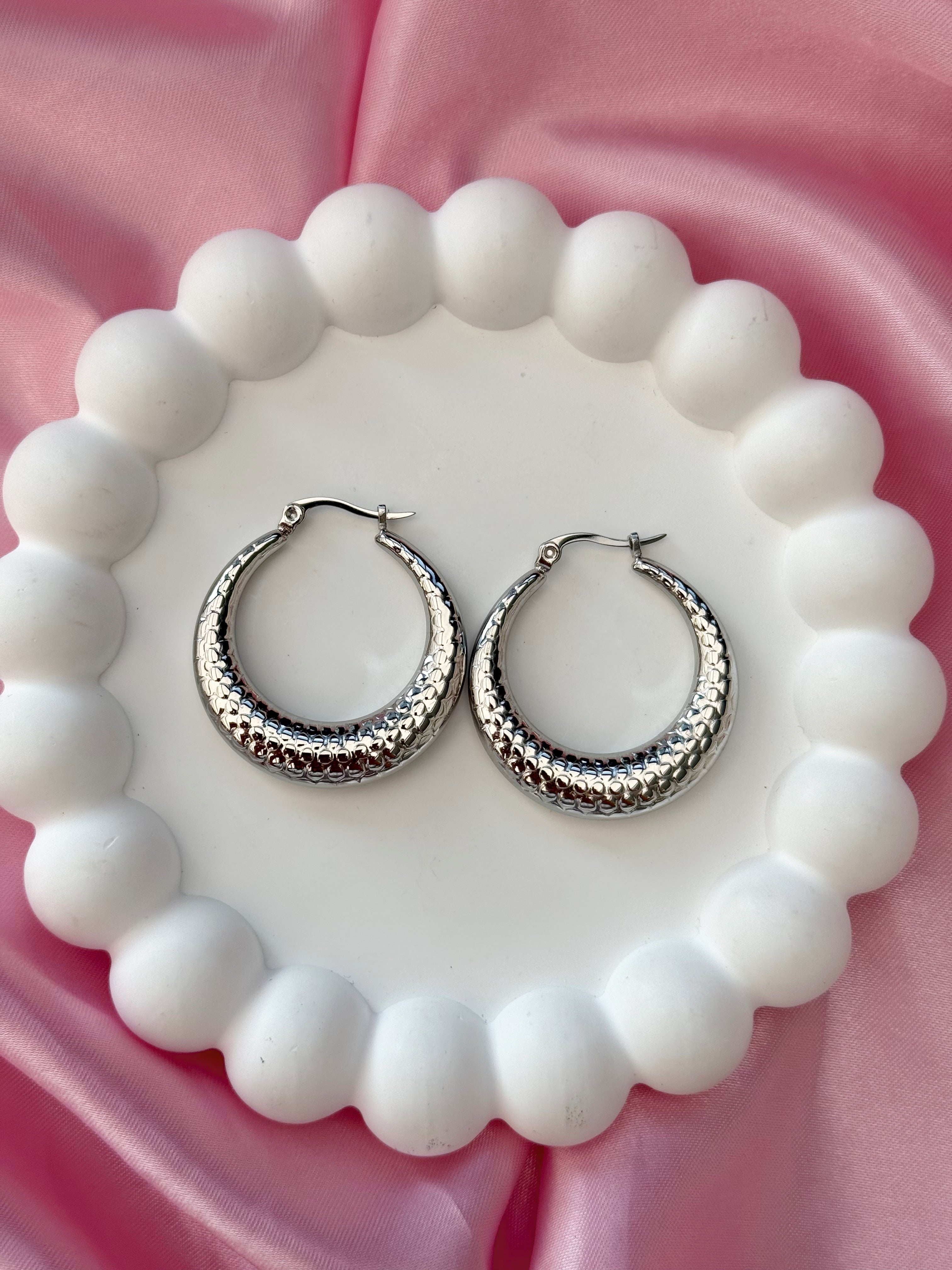 Earrings - Noa Hoops