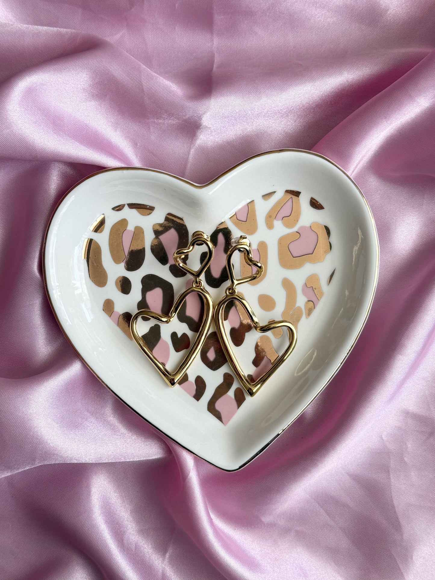 Love Shape Gold