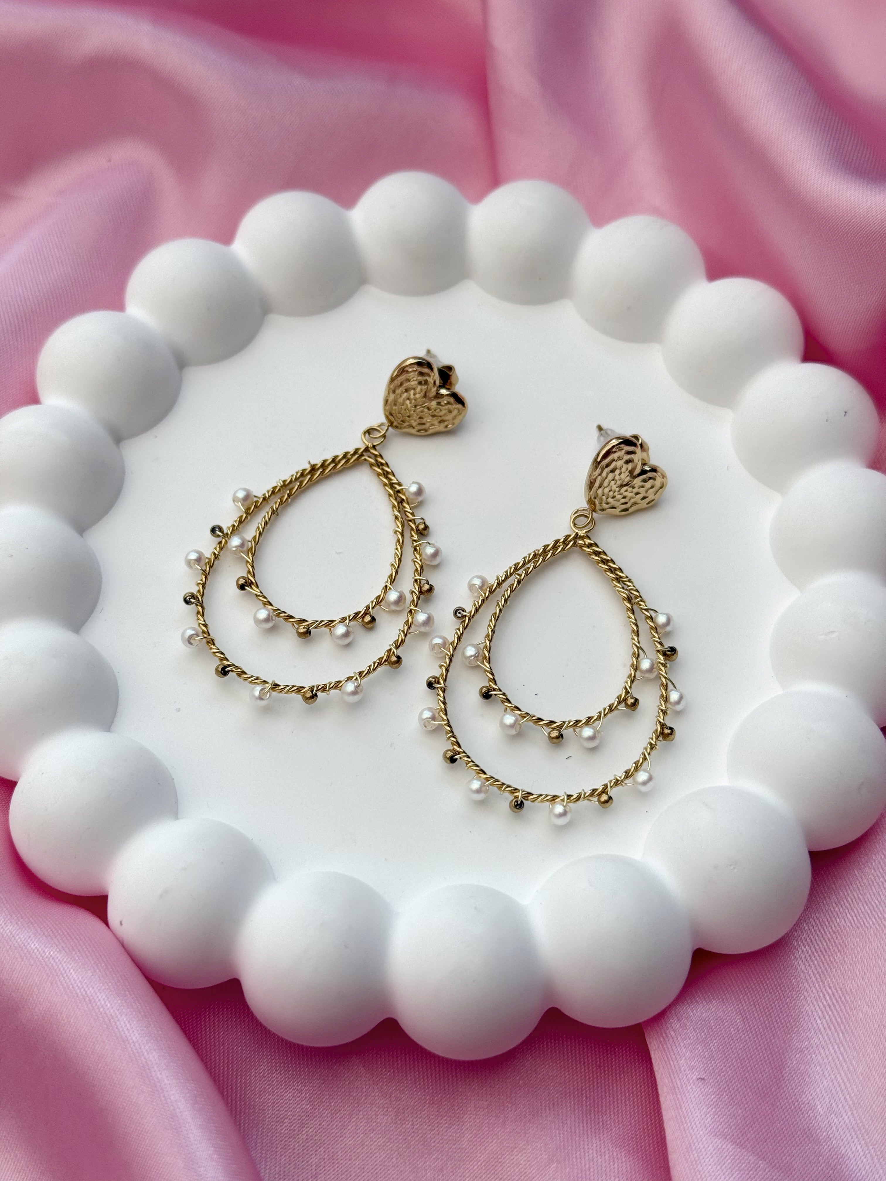 Earrings - Drop Pearls - Gold