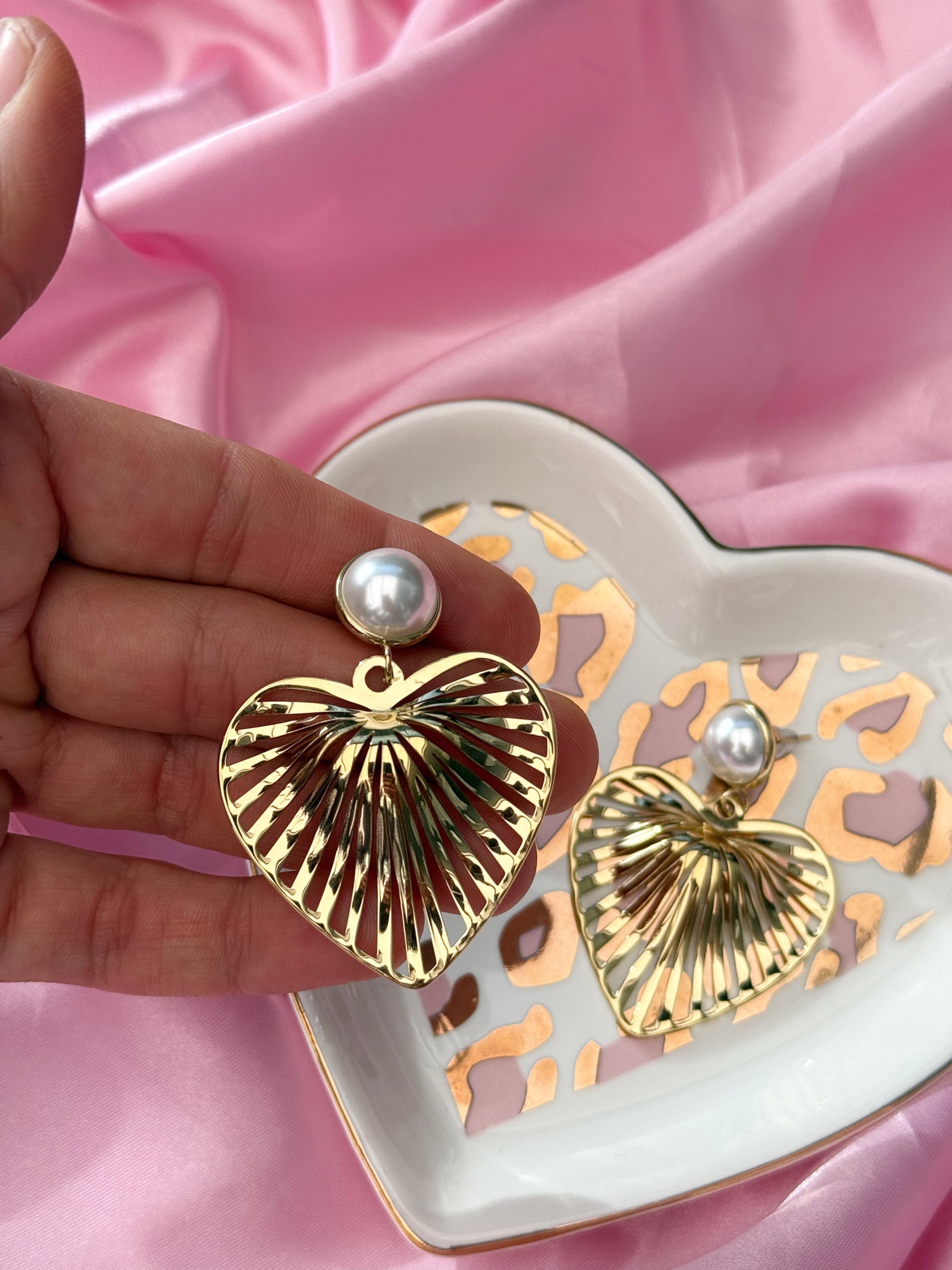 Pearly - Gold
