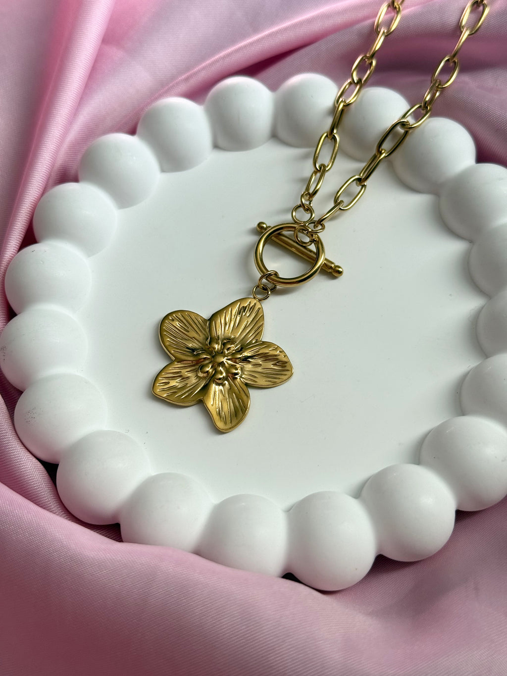Necklace - Flower - Gold