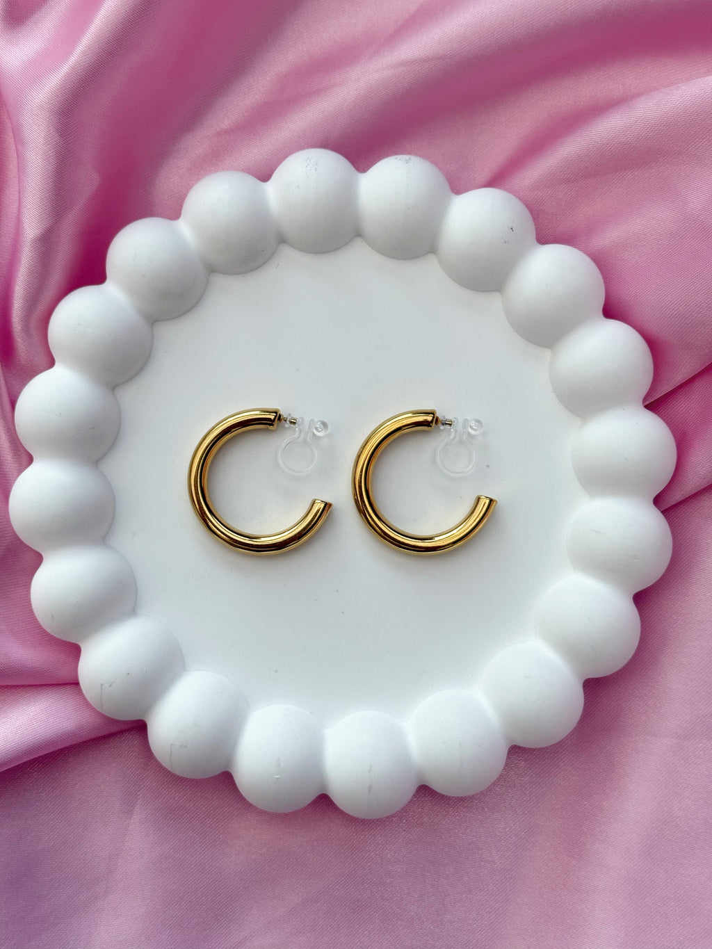 Clip on Earrings - Every queen’s desire