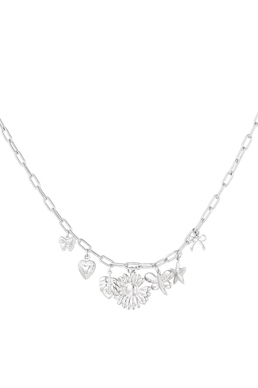 Bloemetjes Ketting
