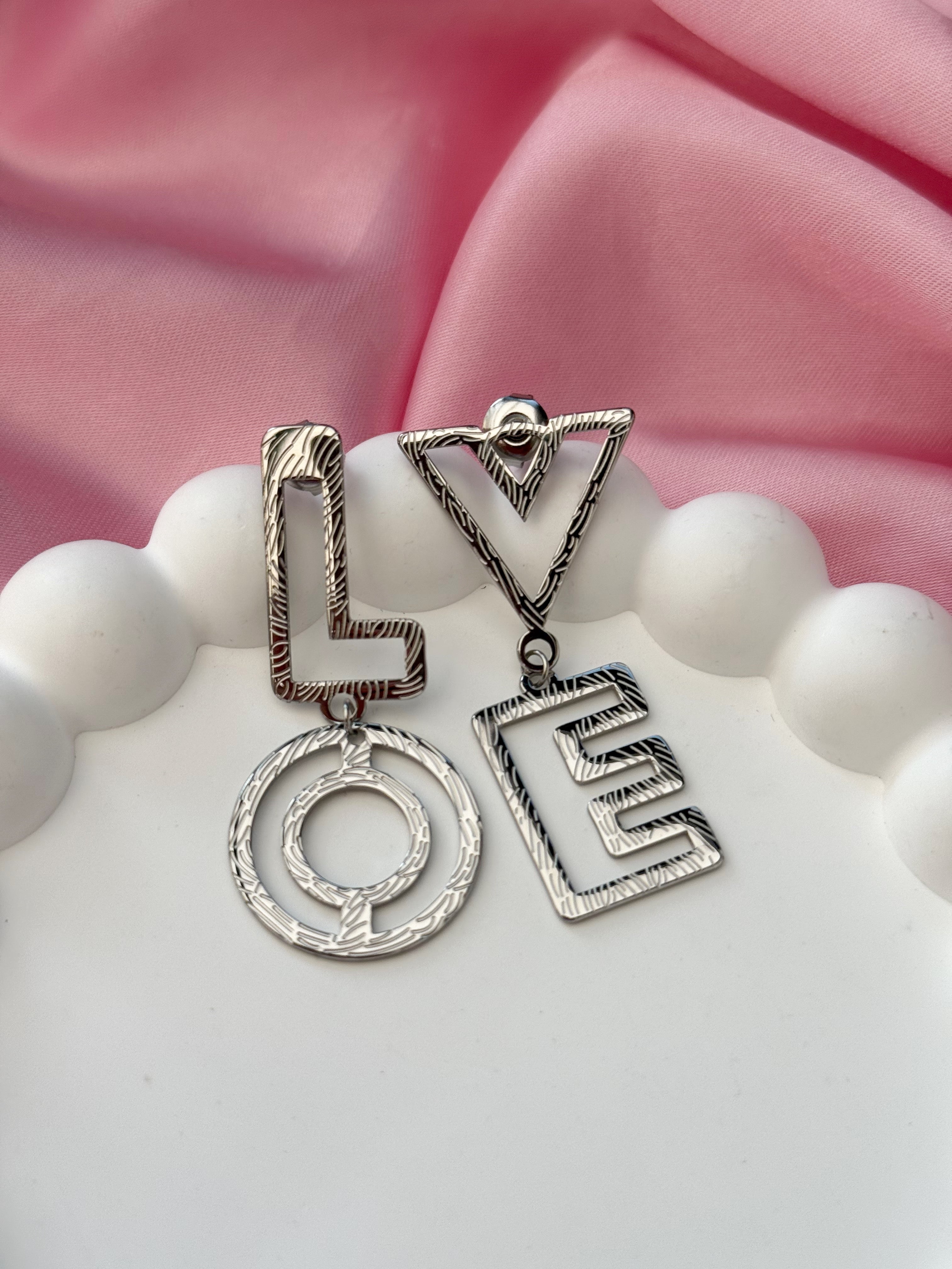 Earrings - Love - Silver