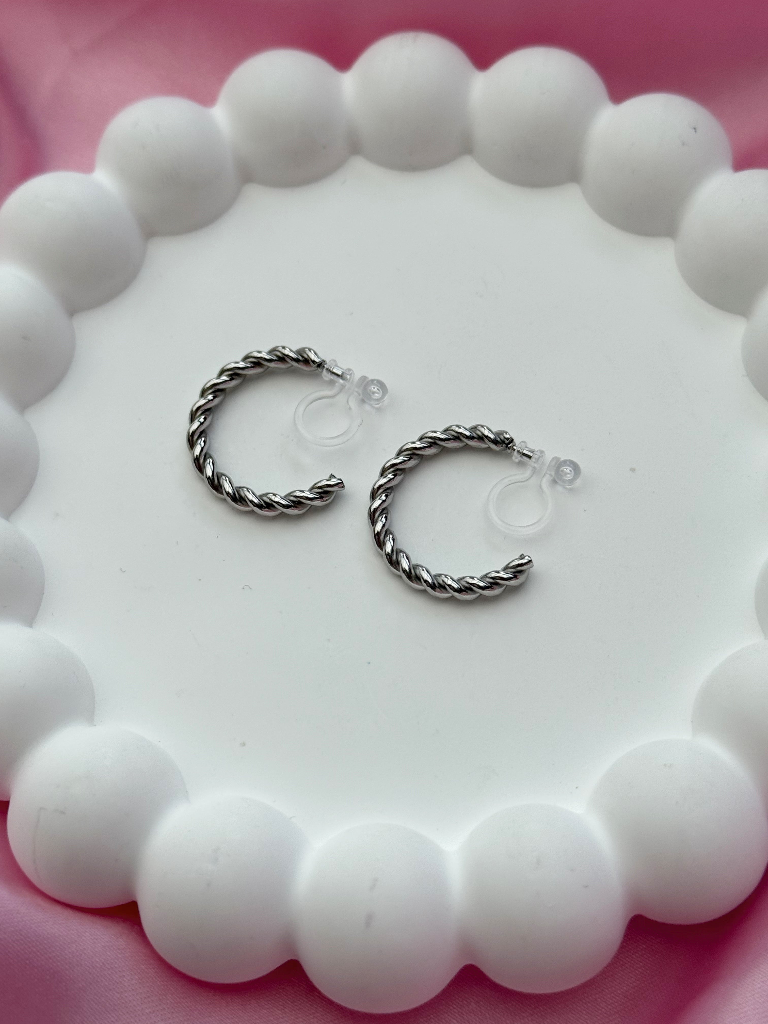 Clip on Earrings - Sunshine state of Mind - Silver