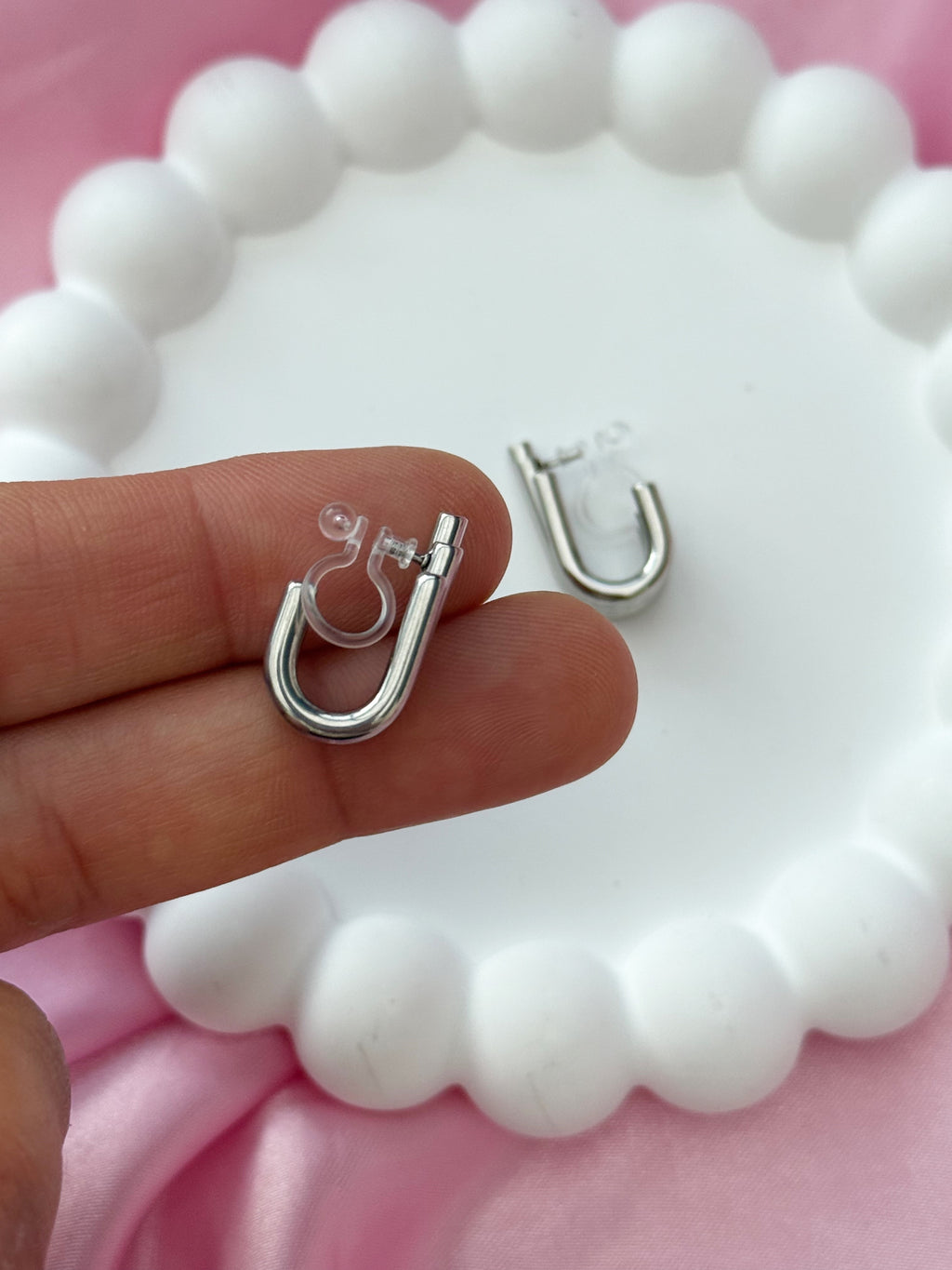 Clip on Earrings - Clip, snap and Slay! - Silver