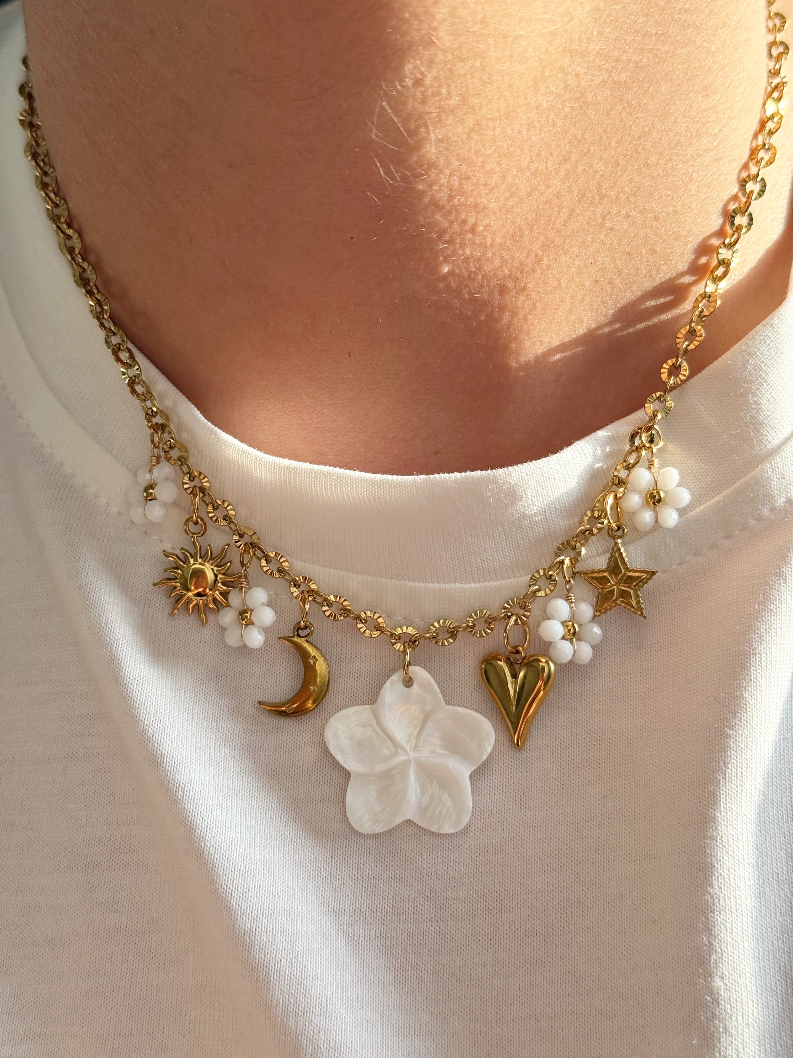 Charm Necklace - Flower love