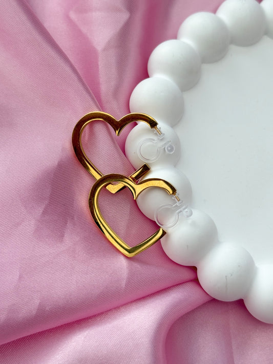 Clip on Earrings - Love Addicted