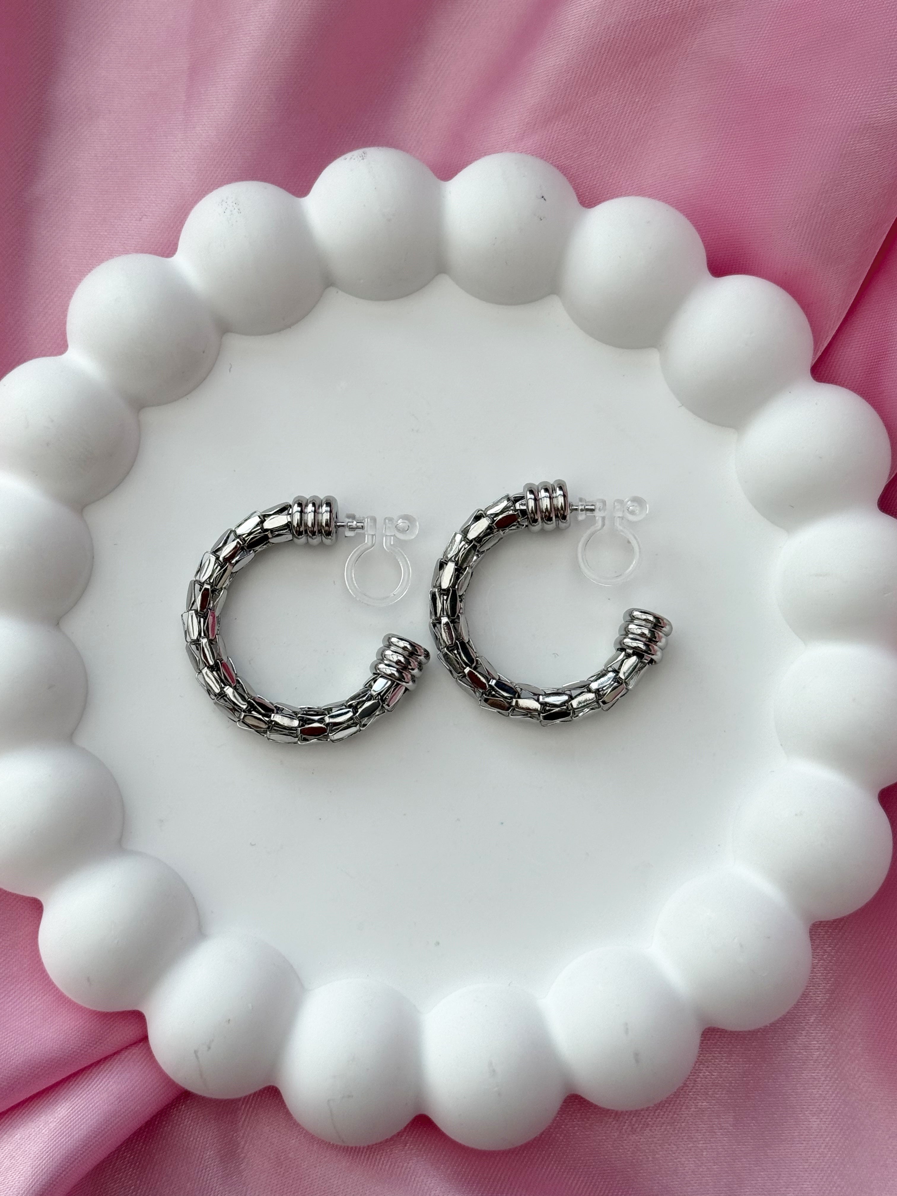 Clip on Earrings - Hint of Glamour - Silver