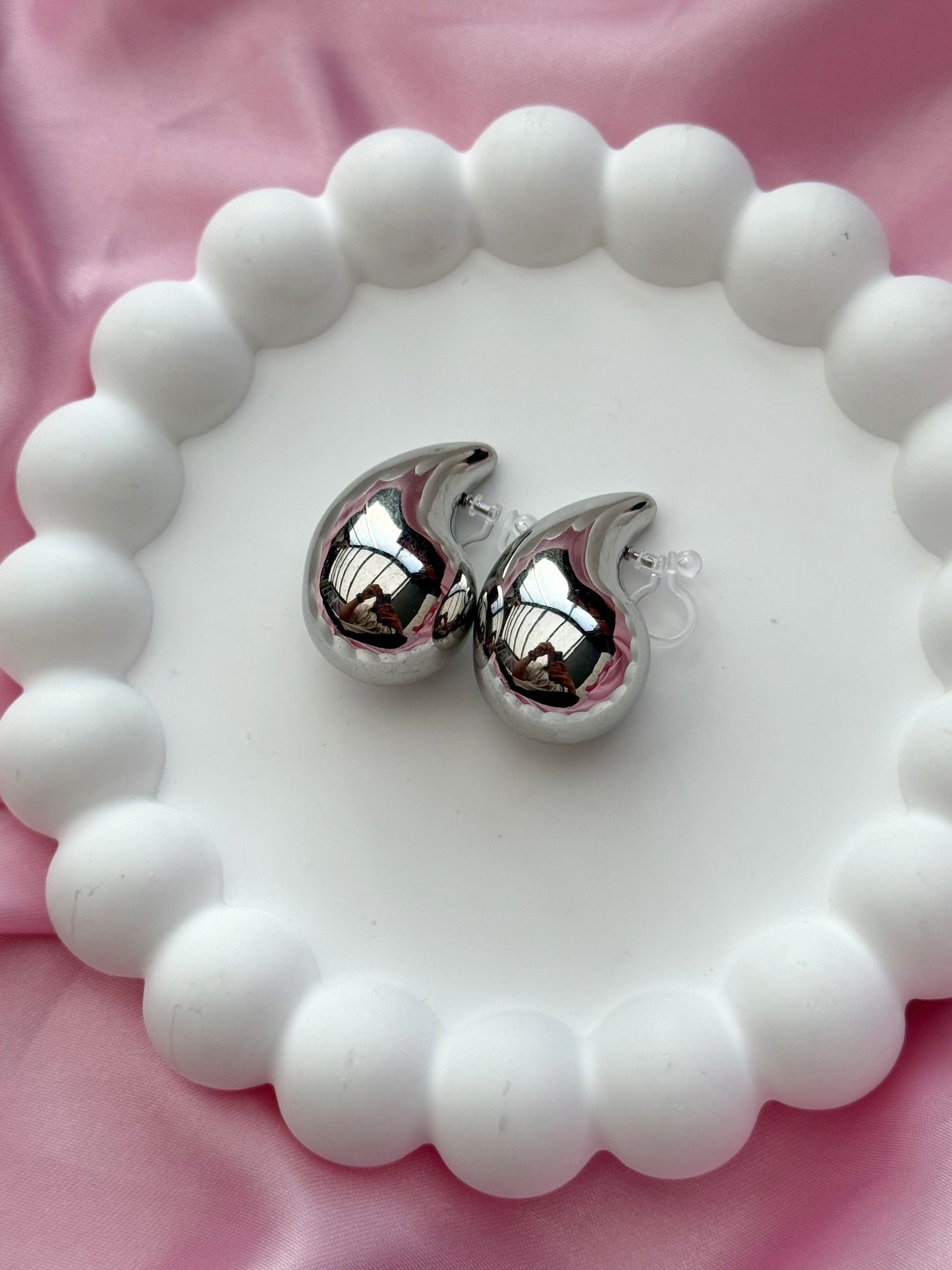 Clip on Earrings - Teardrop - Silver