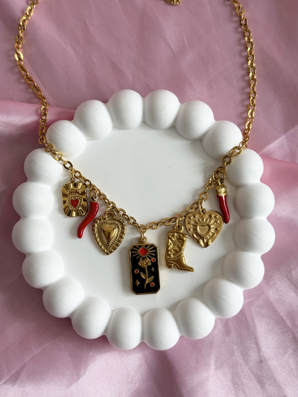 Charm Necklace - Black Rose Pepper