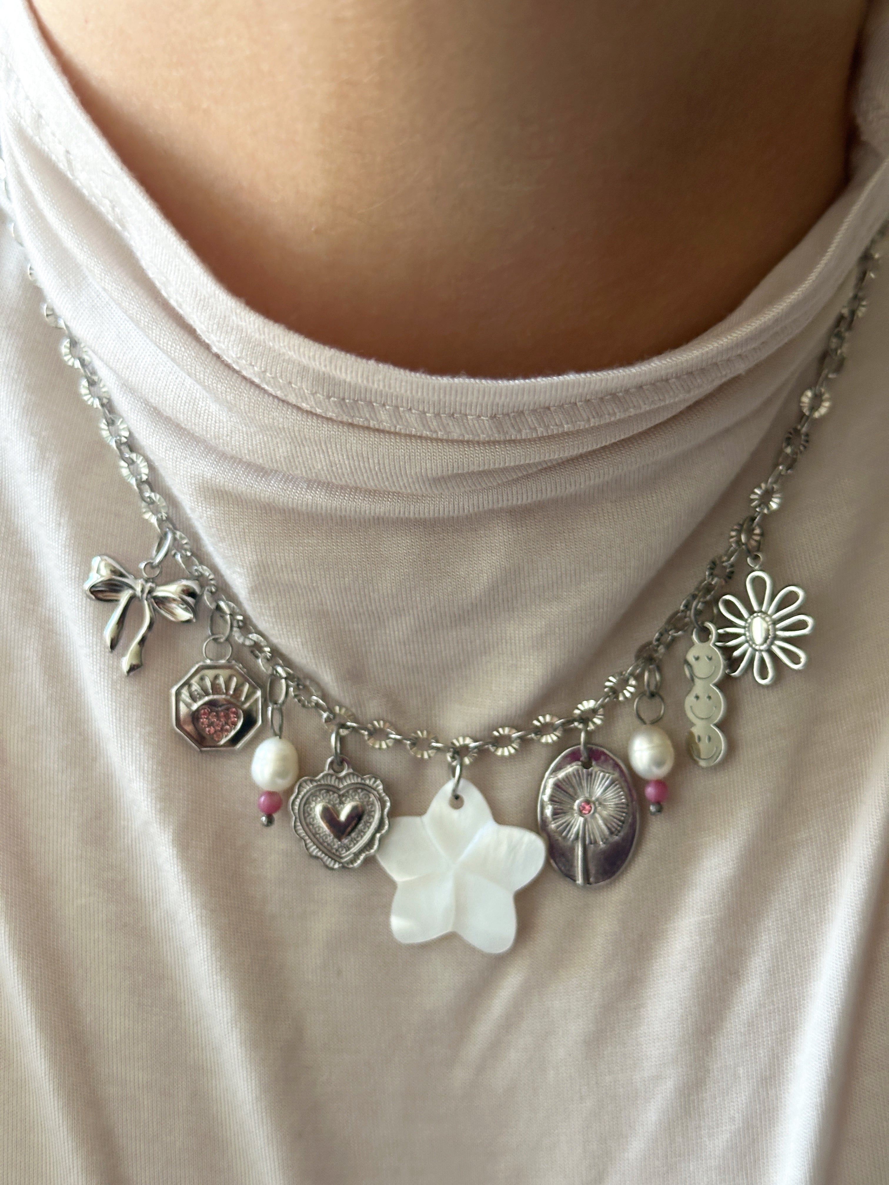 Livia flowerpower