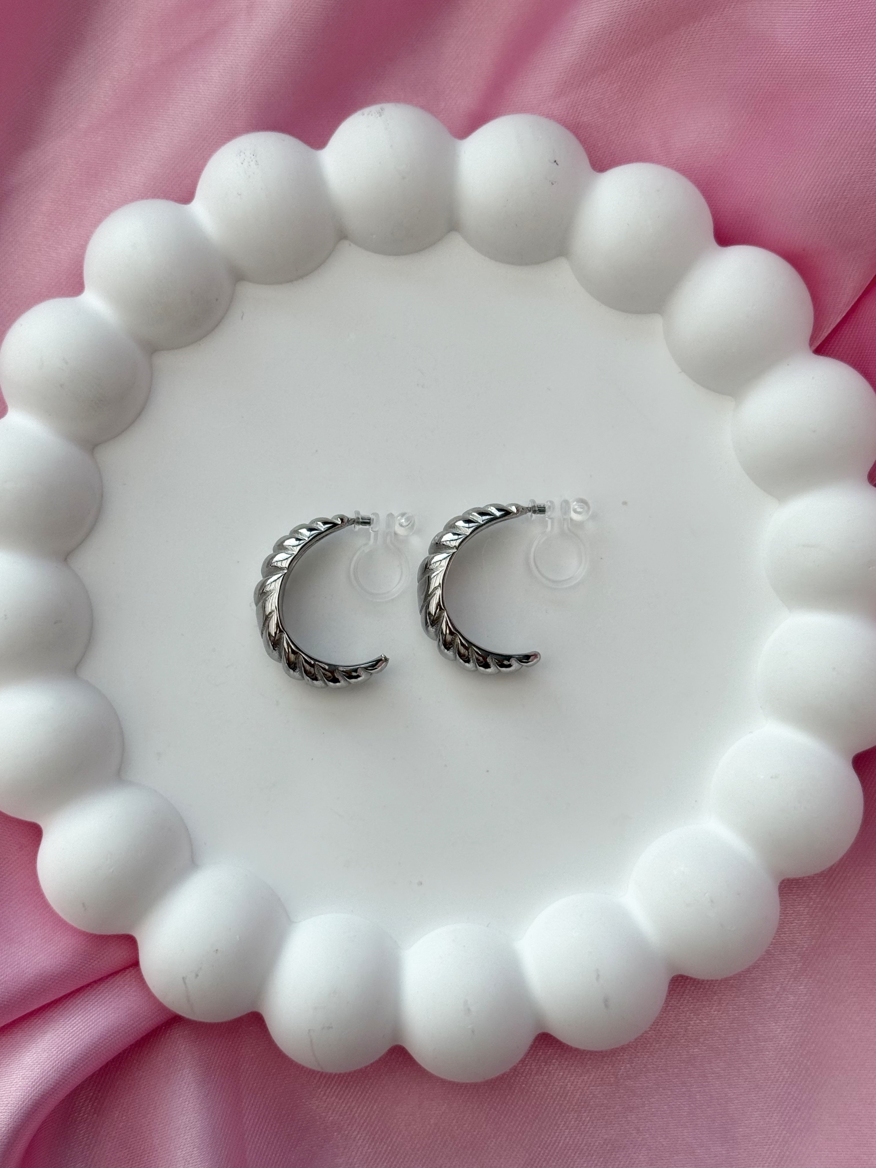 Clip on Earrings - Croissant Si Vouis Plait - Silver
