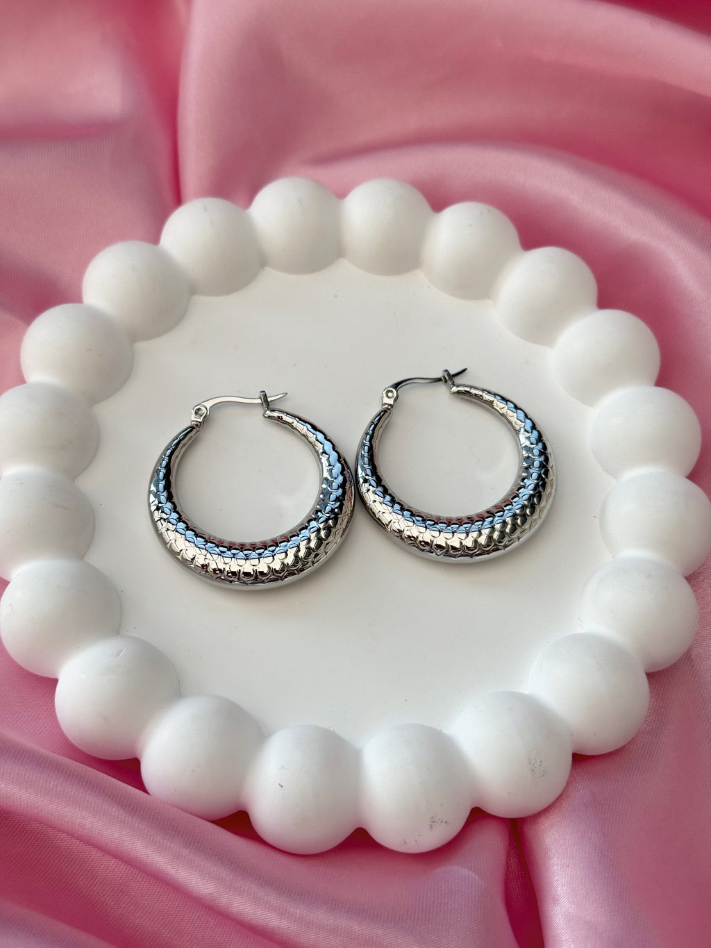 Earrings - Noa Hoops