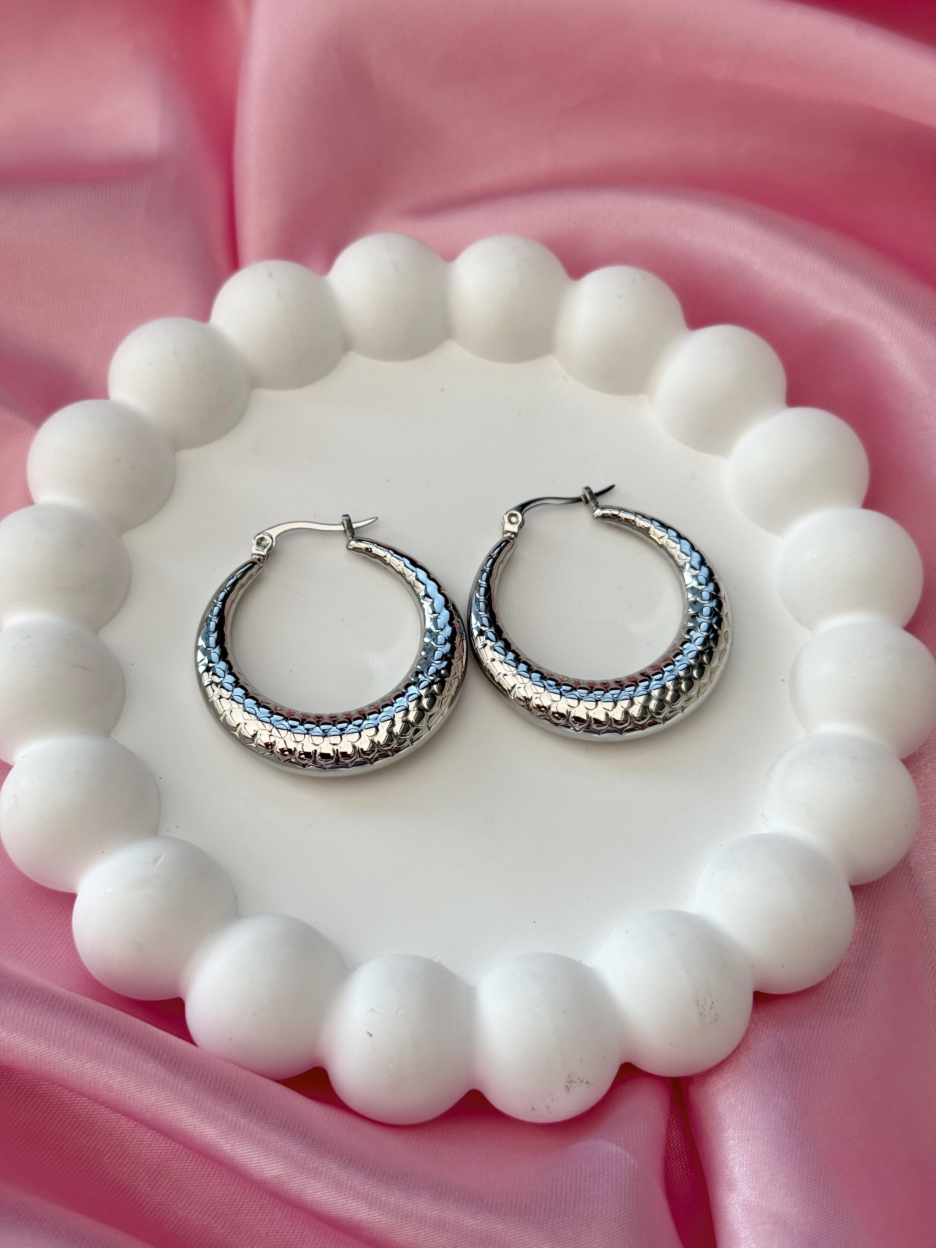 Earrings - Noa Hoops