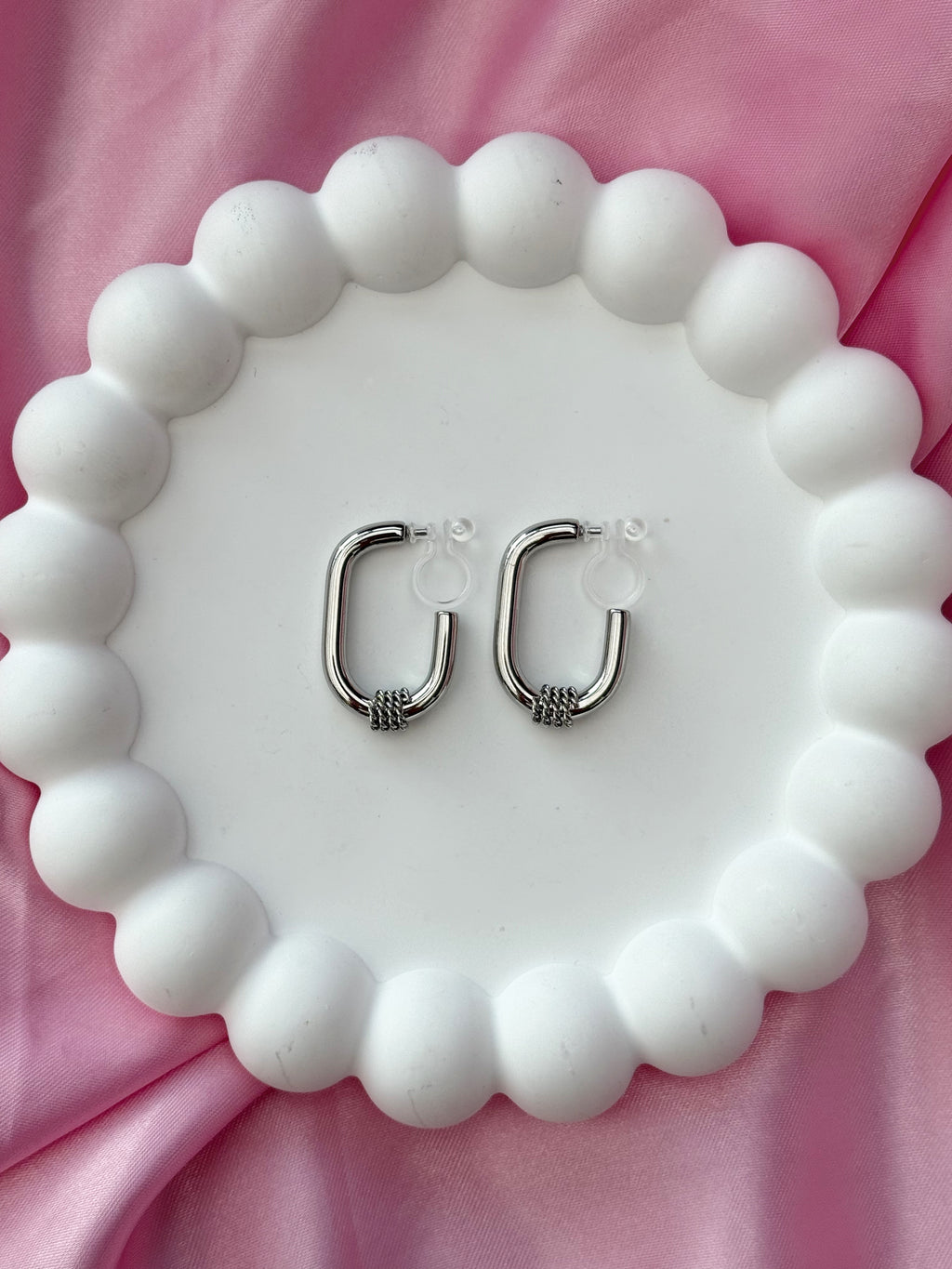 Clip on Earrings - Elegance in Every Detail - Silver