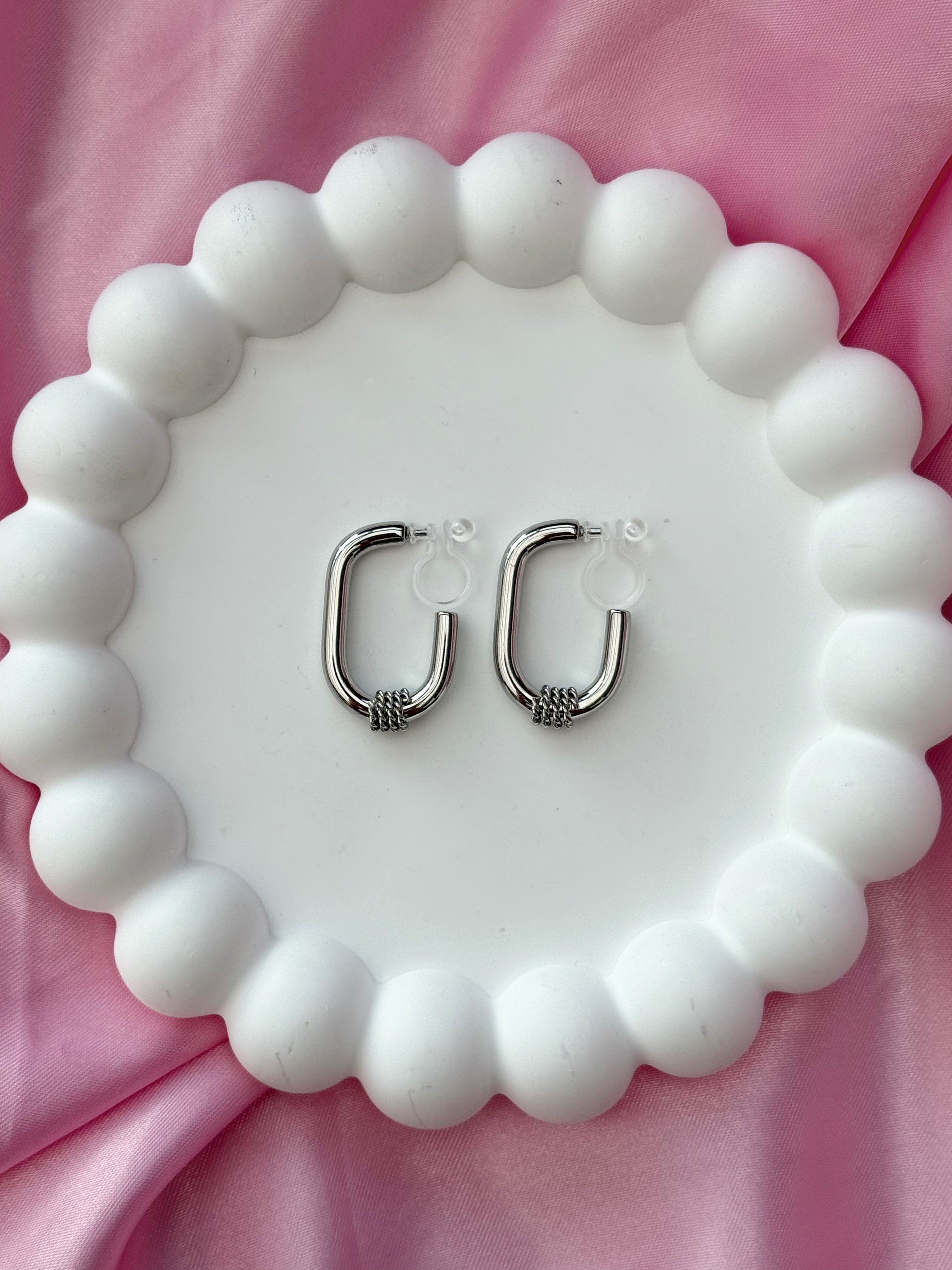 Clip on Earrings - Elegance in Every Detail - Silver