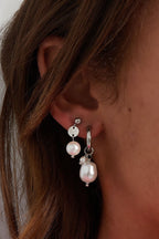 Earrings - little pearly