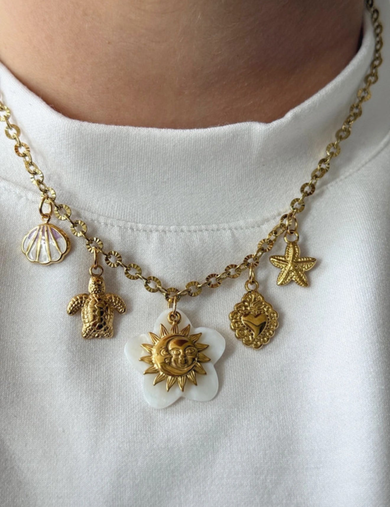 Charm Necklace - Sunset flower pink