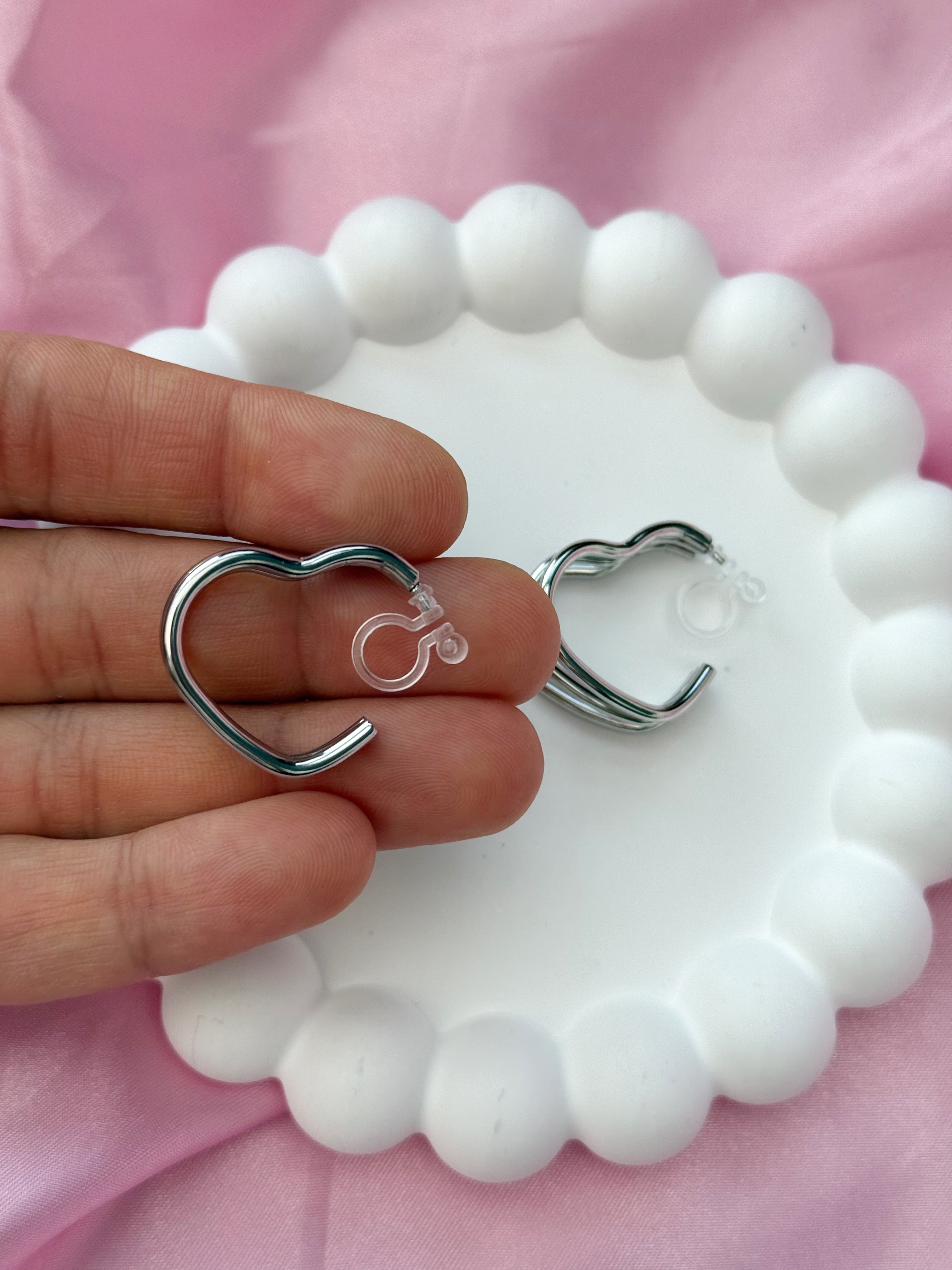 Clip on Earrings - Heart Shape - Silver