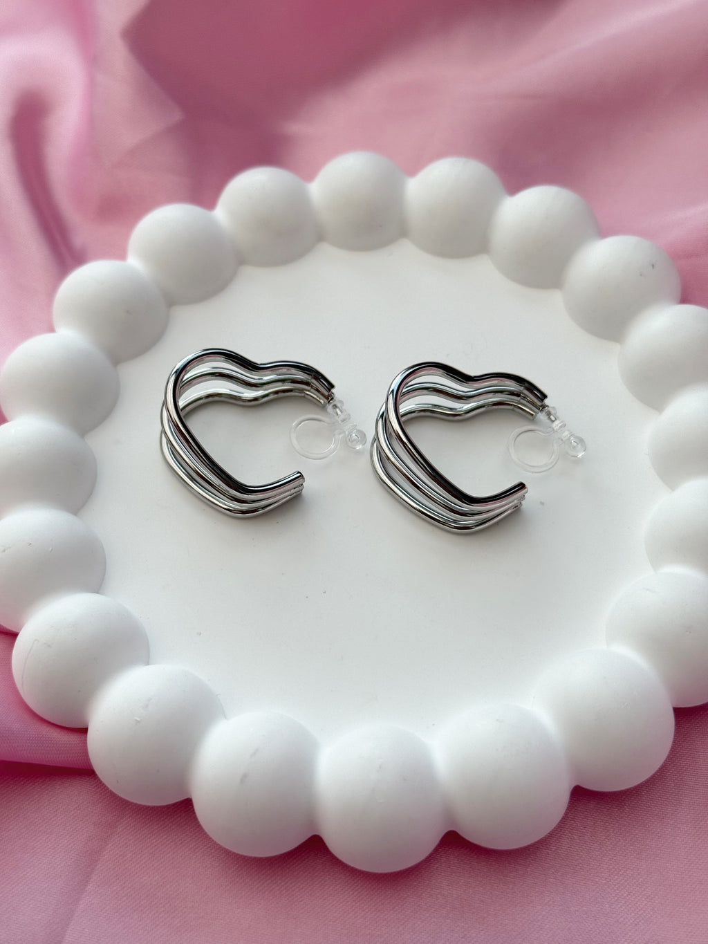 Clip on Earrings - Heart Shape - Silver
