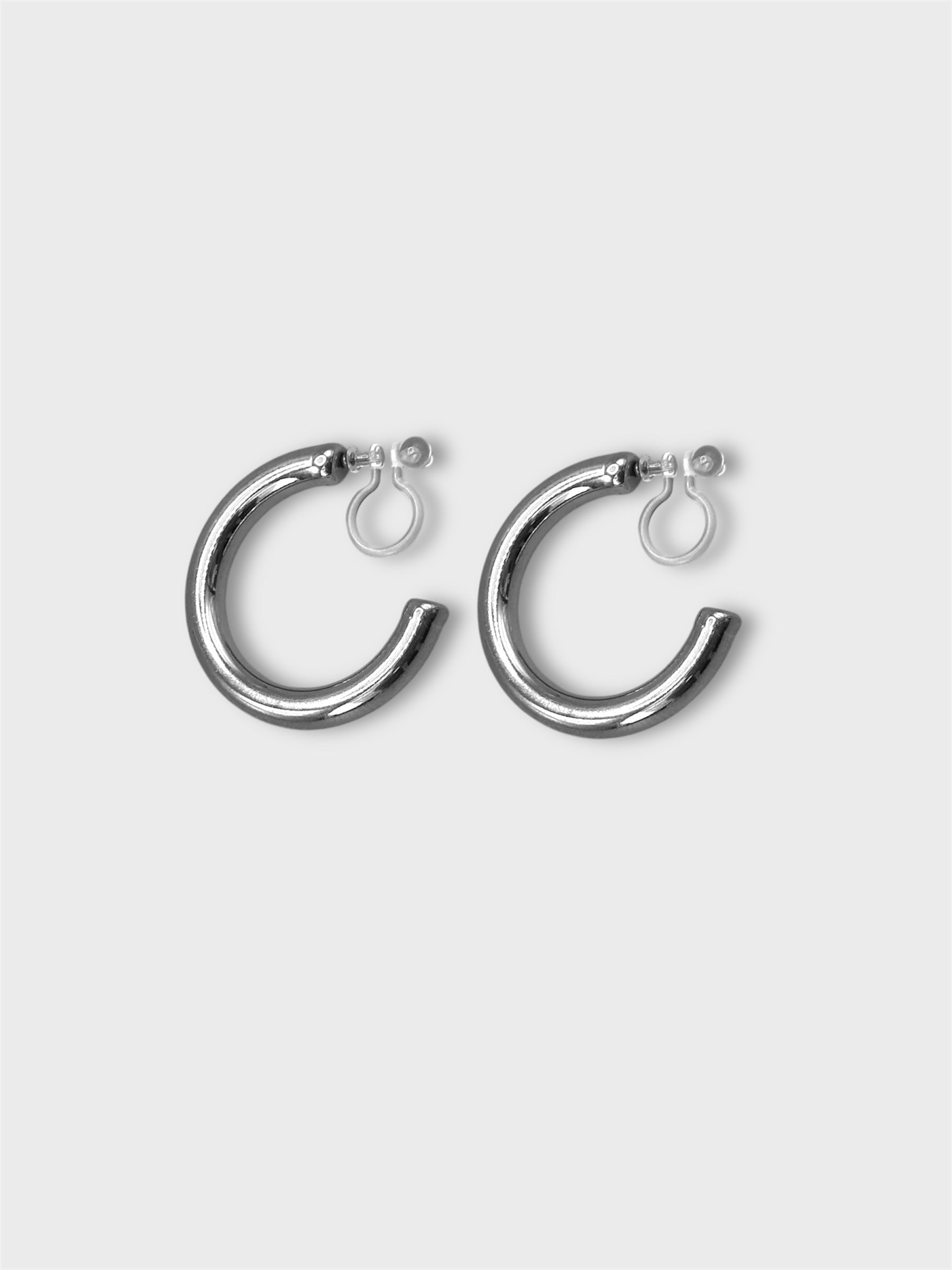 Clip on Earrings - Every queen’s desire