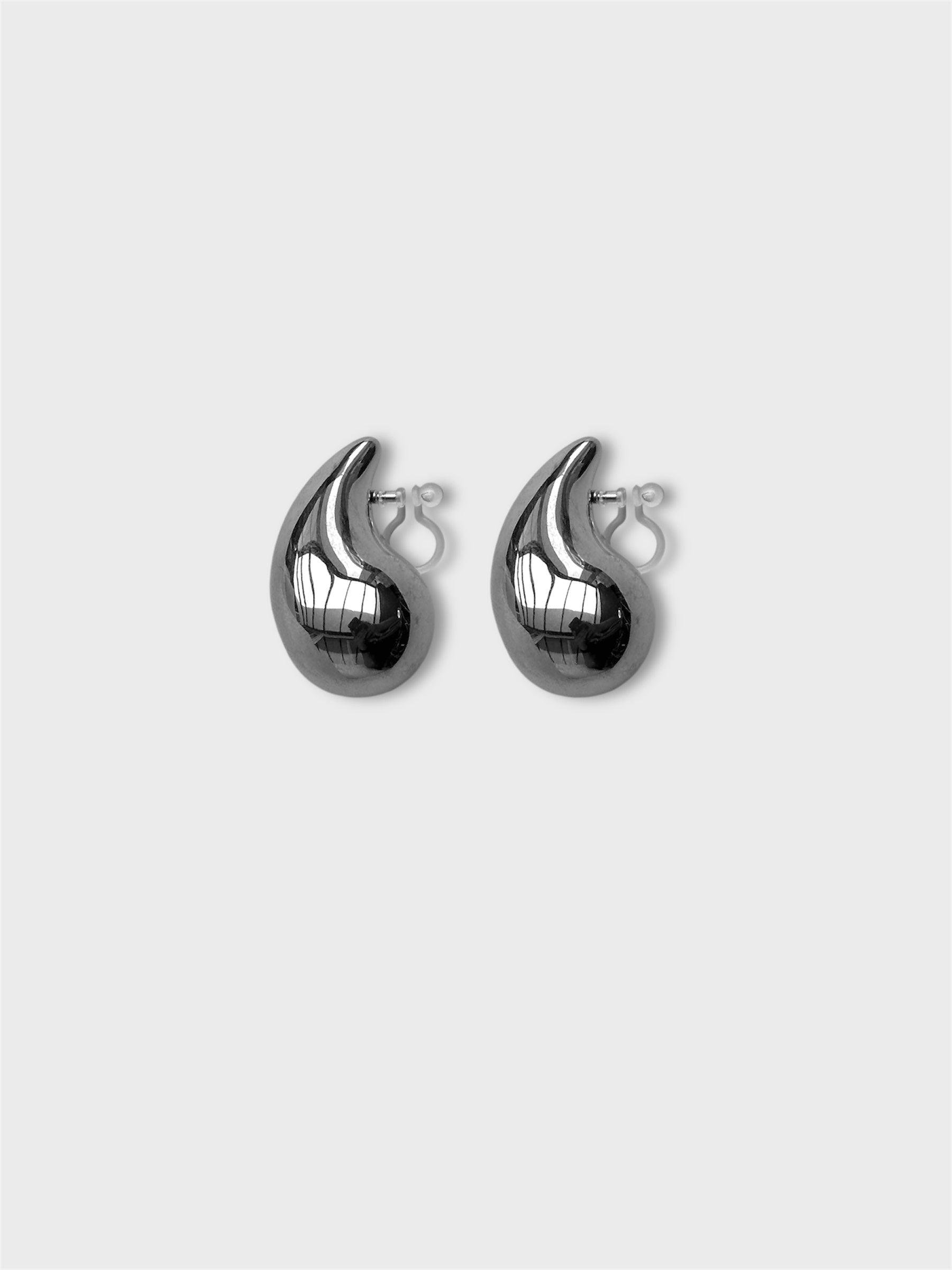 Clip on Earrings Teardrop
